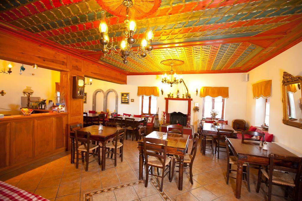 Hotel Machalas Кіпі Екстер'єр фото