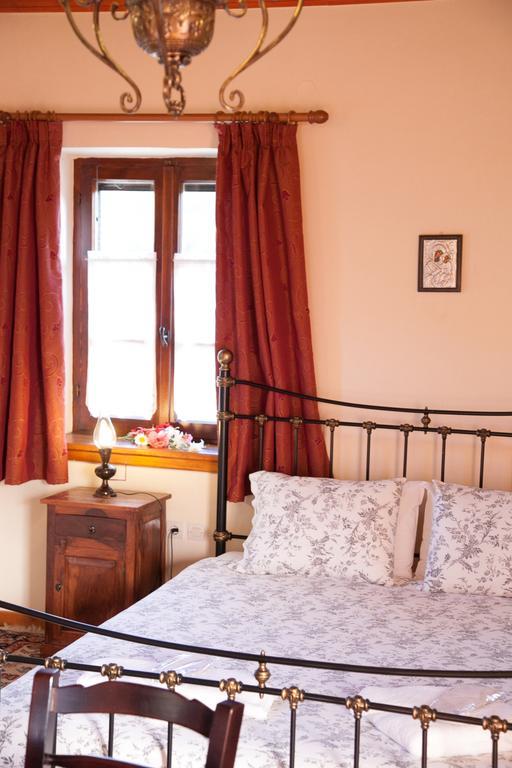 Hotel Machalas Кіпі Екстер'єр фото