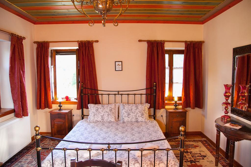 Hotel Machalas Кіпі Екстер'єр фото